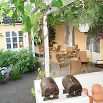 Strandidyl Bed & Breakfast 3*