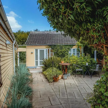 Strandidyl Bed & Breakfast 3*