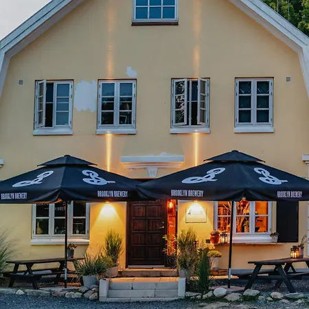 Strandidyl Bed & Breakfast 3*