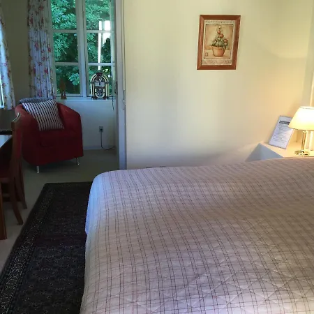 Strandidyl Oda ve Kahvaltı 3*